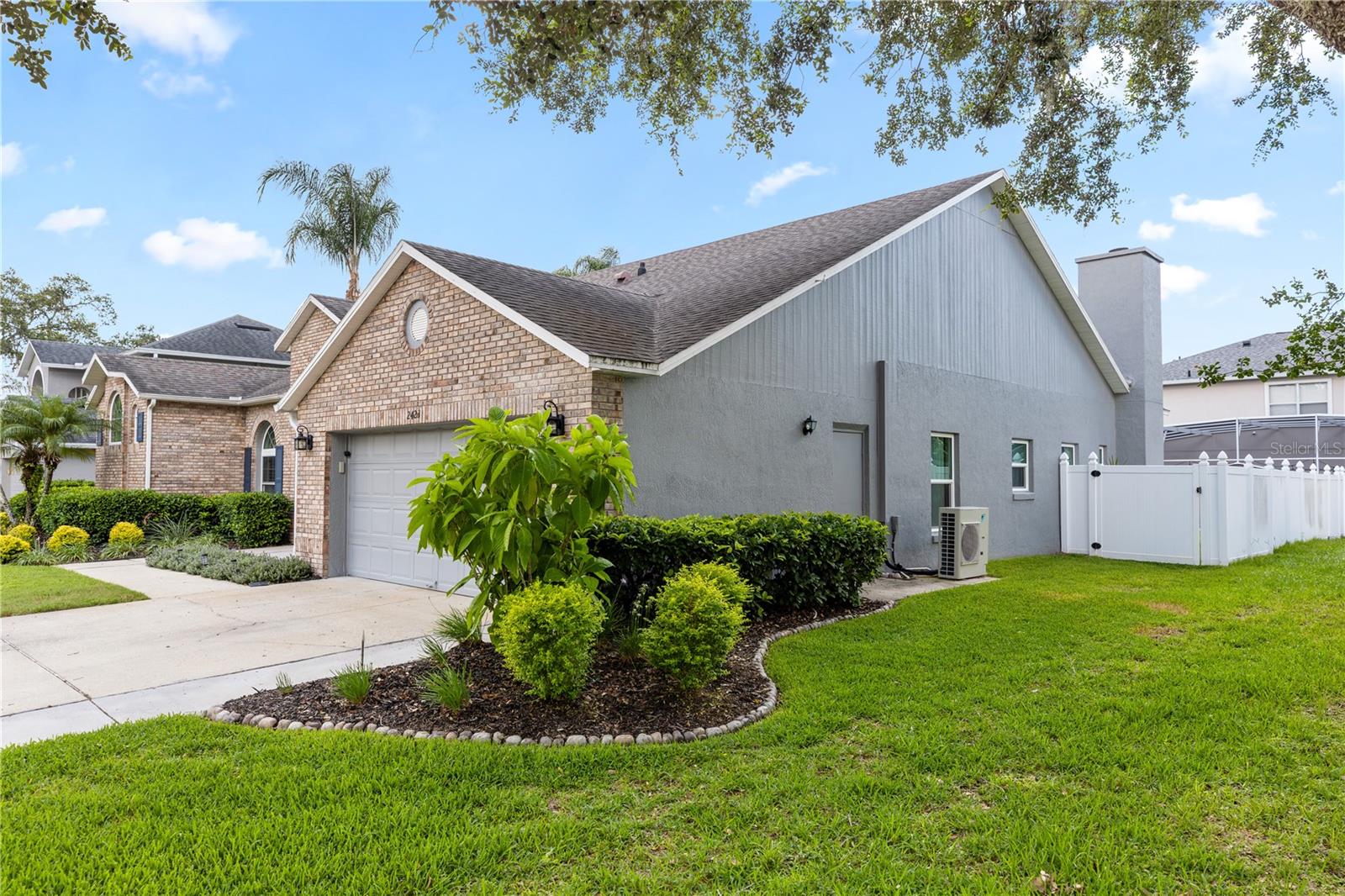 2423 TURNBERRY DRIVE
