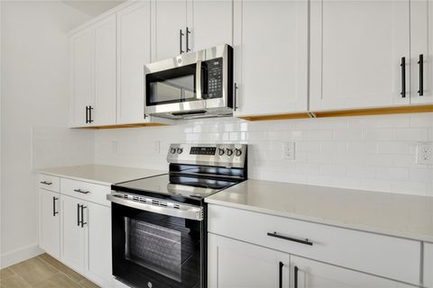 Tiny photo for 141 Waterstone Loop, Tavares, FL 32778 (MLS # S5151828)