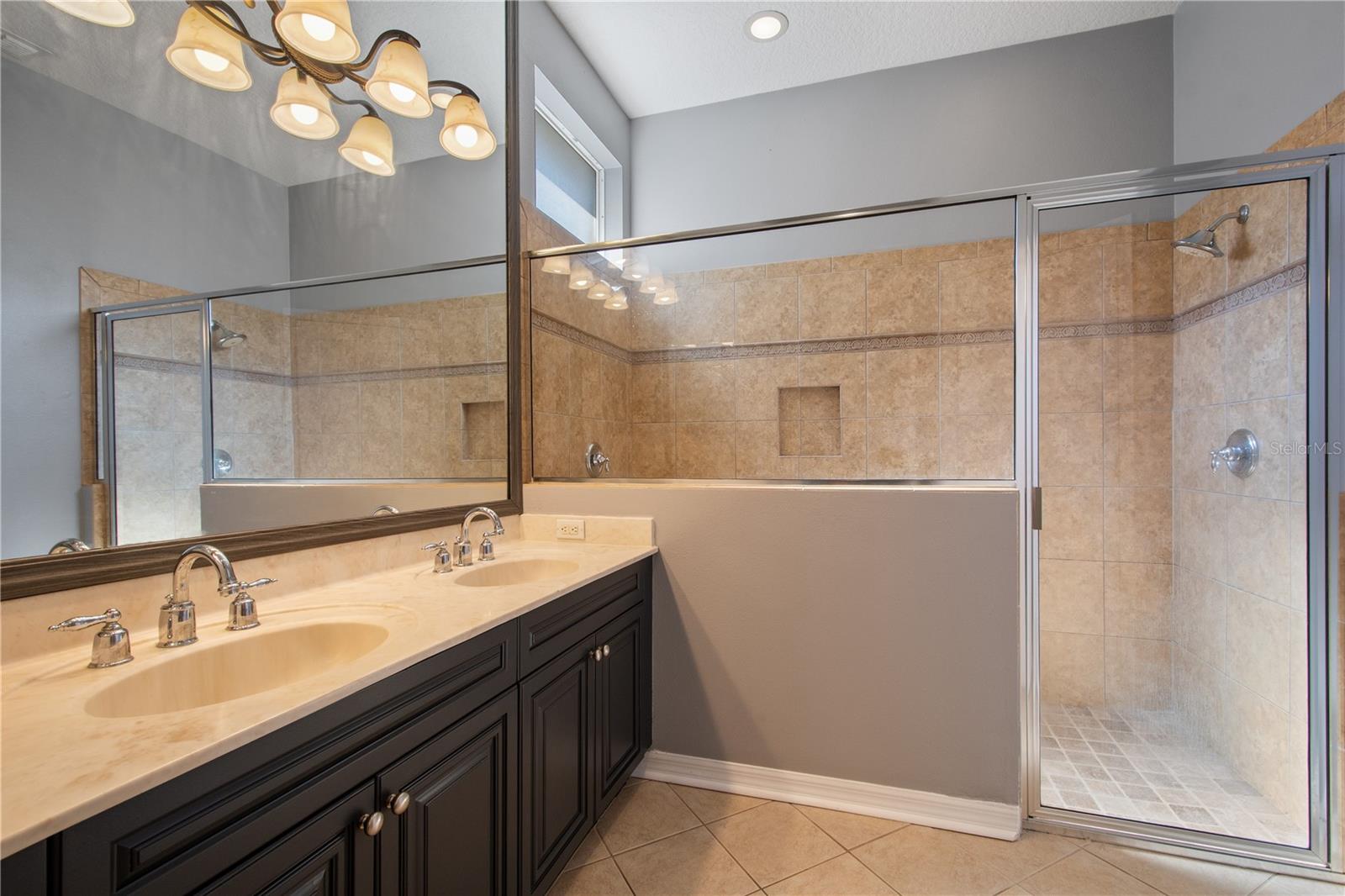 SUMMERPORT PH 03 - Residential