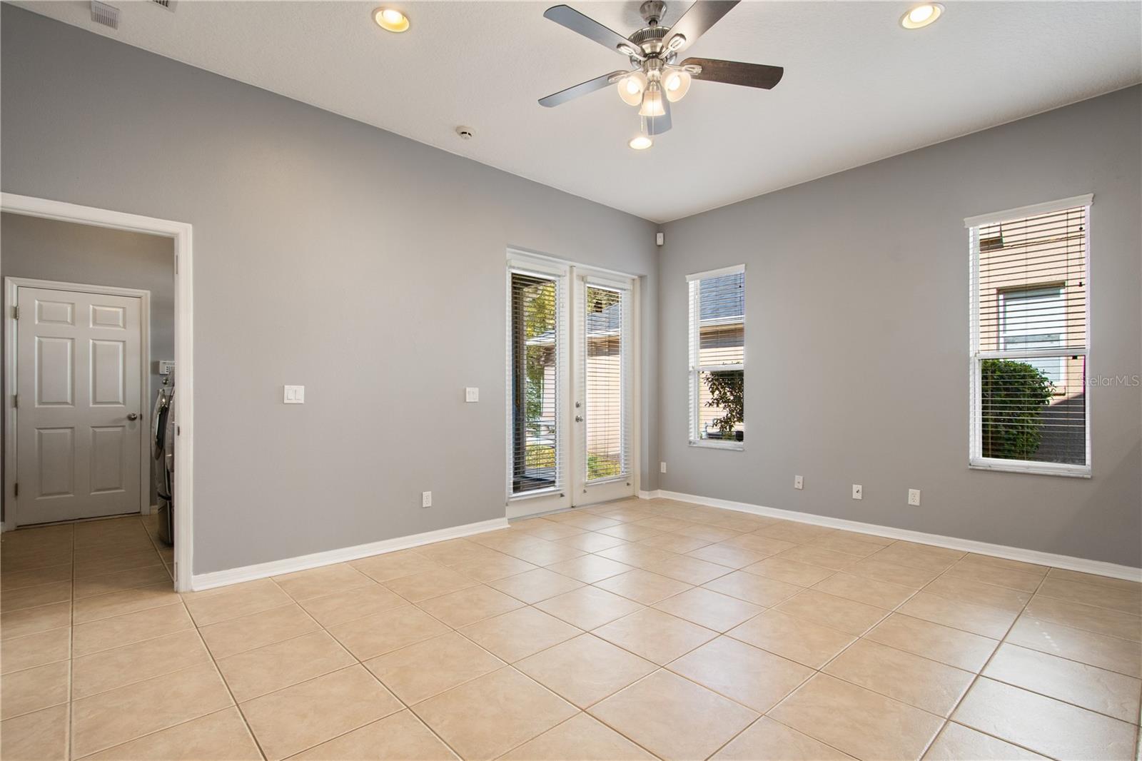 SUMMERPORT PH 03 - Residential