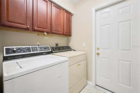 Tiny photo for 500 NE 52nd Court, Ocala, FL 34470 (MLS # OM729240)