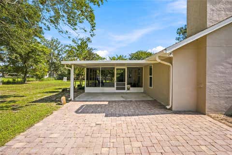 Tiny photo for 500 NE 52nd Court, Ocala, FL 34470 (MLS # OM729240)