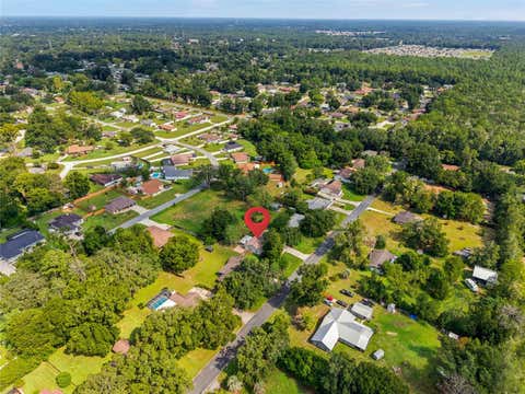 Tiny photo for 500 NE 52nd Court, Ocala, FL 34470 (MLS # OM729240)