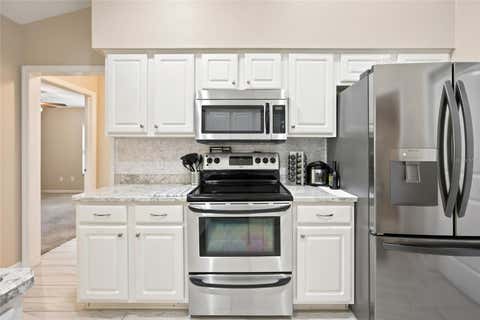 Tiny photo for 500 NE 52nd Court, Ocala, FL 34470 (MLS # OM729240)
