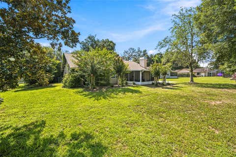 Tiny photo for 500 NE 52nd Court, Ocala, FL 34470 (MLS # OM729240)