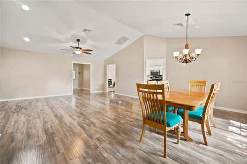 Tiny photo for 500 NE 52nd Court, Ocala, FL 34470 (MLS # OM729240)