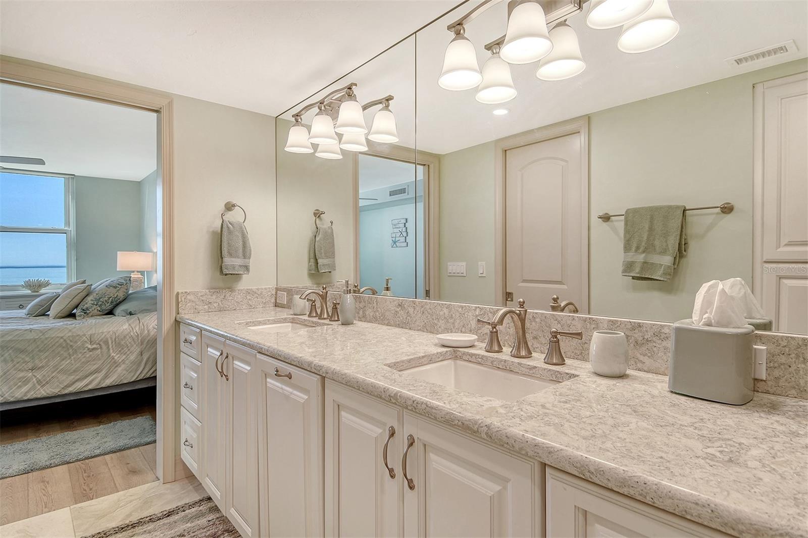 GULF & BAY CLUB PH 5 - Residential