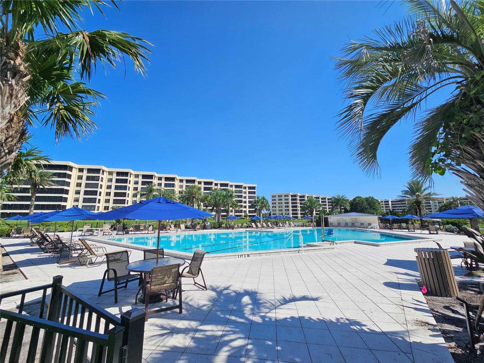 GULF & BAY CLUB PH 5 - Residential