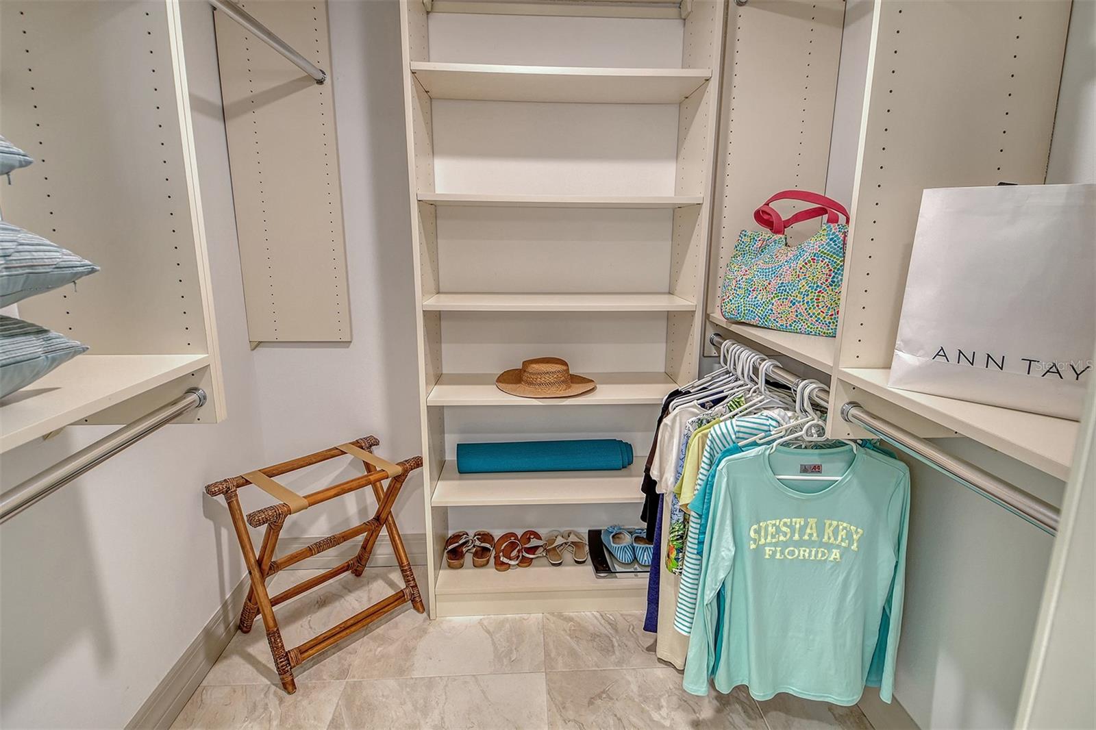 GULF & BAY CLUB PH 5 - Residential