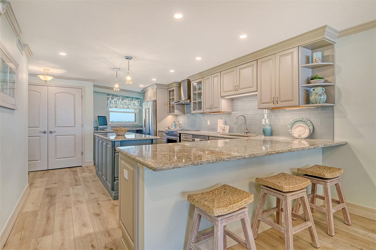 GULF & BAY CLUB PH 5 - Residential