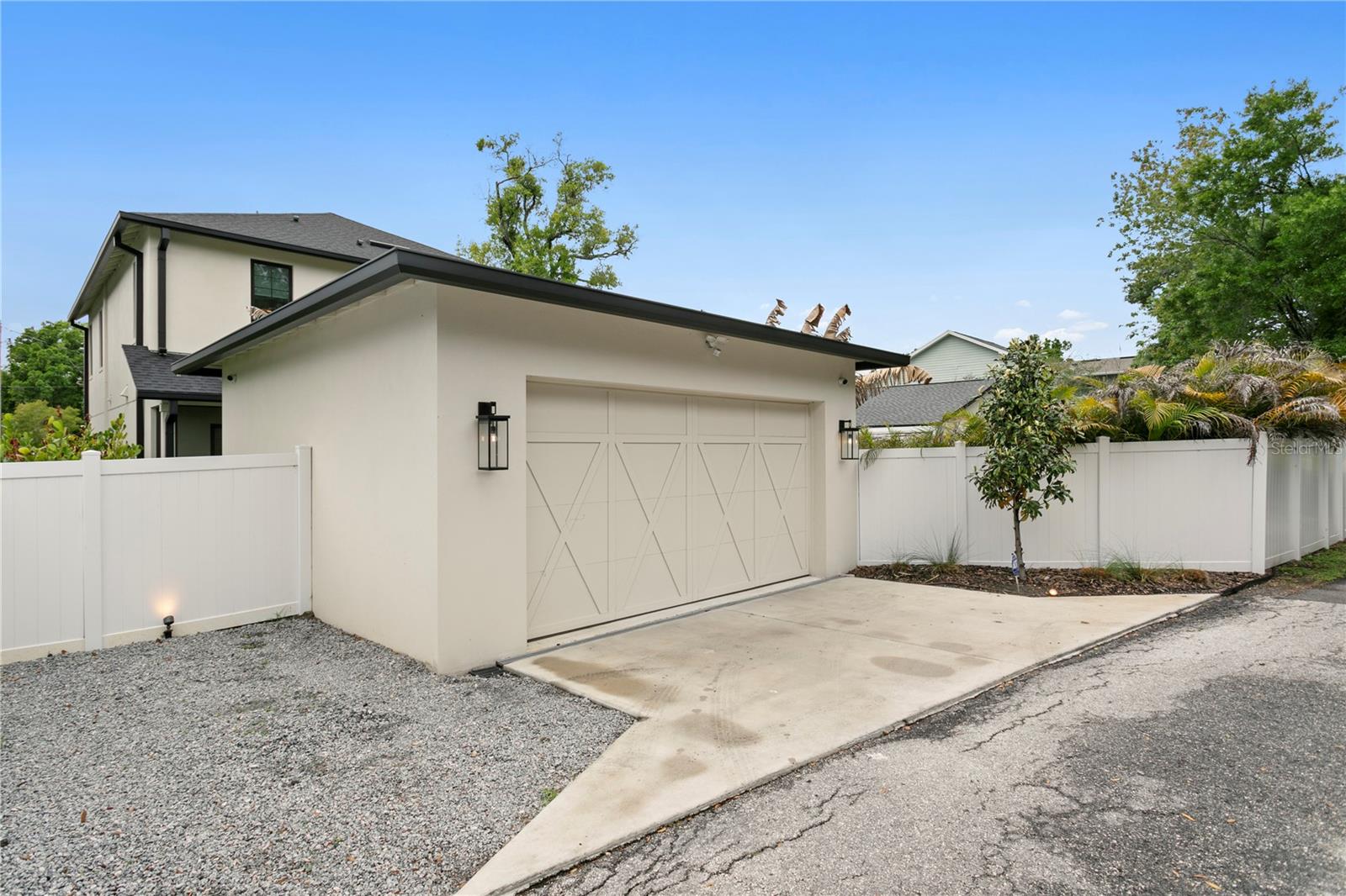 RIDGEWOOD PARK - Residential