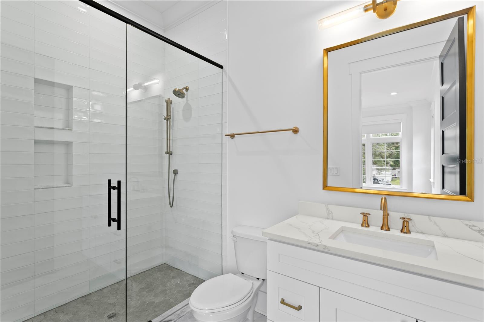 RIDGEWOOD PARK - Residential