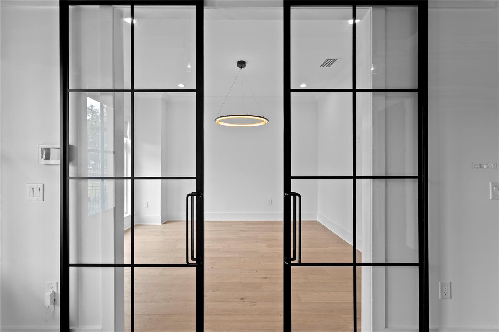 RIDGEWOOD PARK - Residential