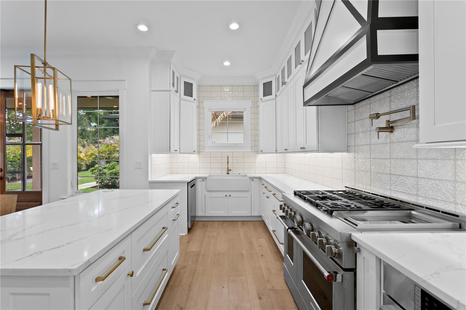 RIDGEWOOD PARK - Residential