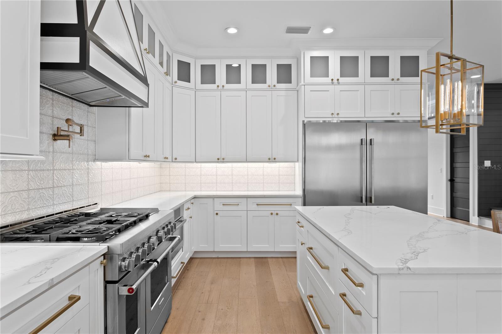 RIDGEWOOD PARK - Residential