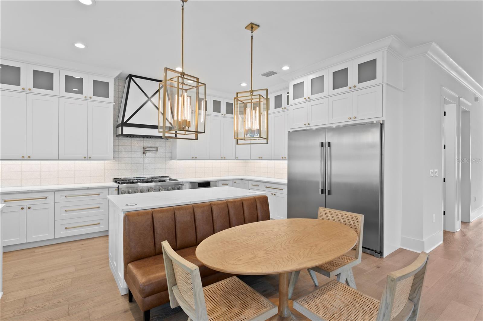 RIDGEWOOD PARK - Residential