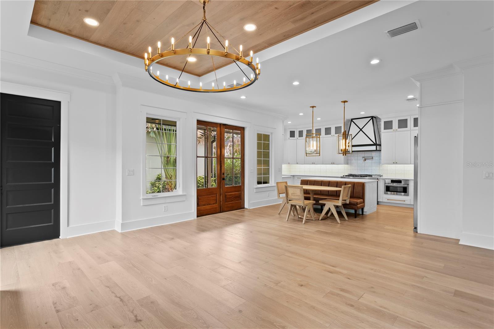 RIDGEWOOD PARK - Residential