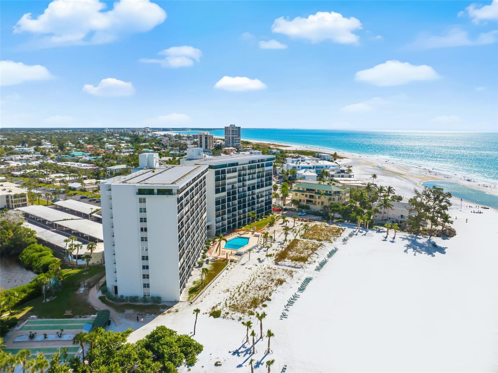 WHISPERING SANDS SEC 7 - Residential