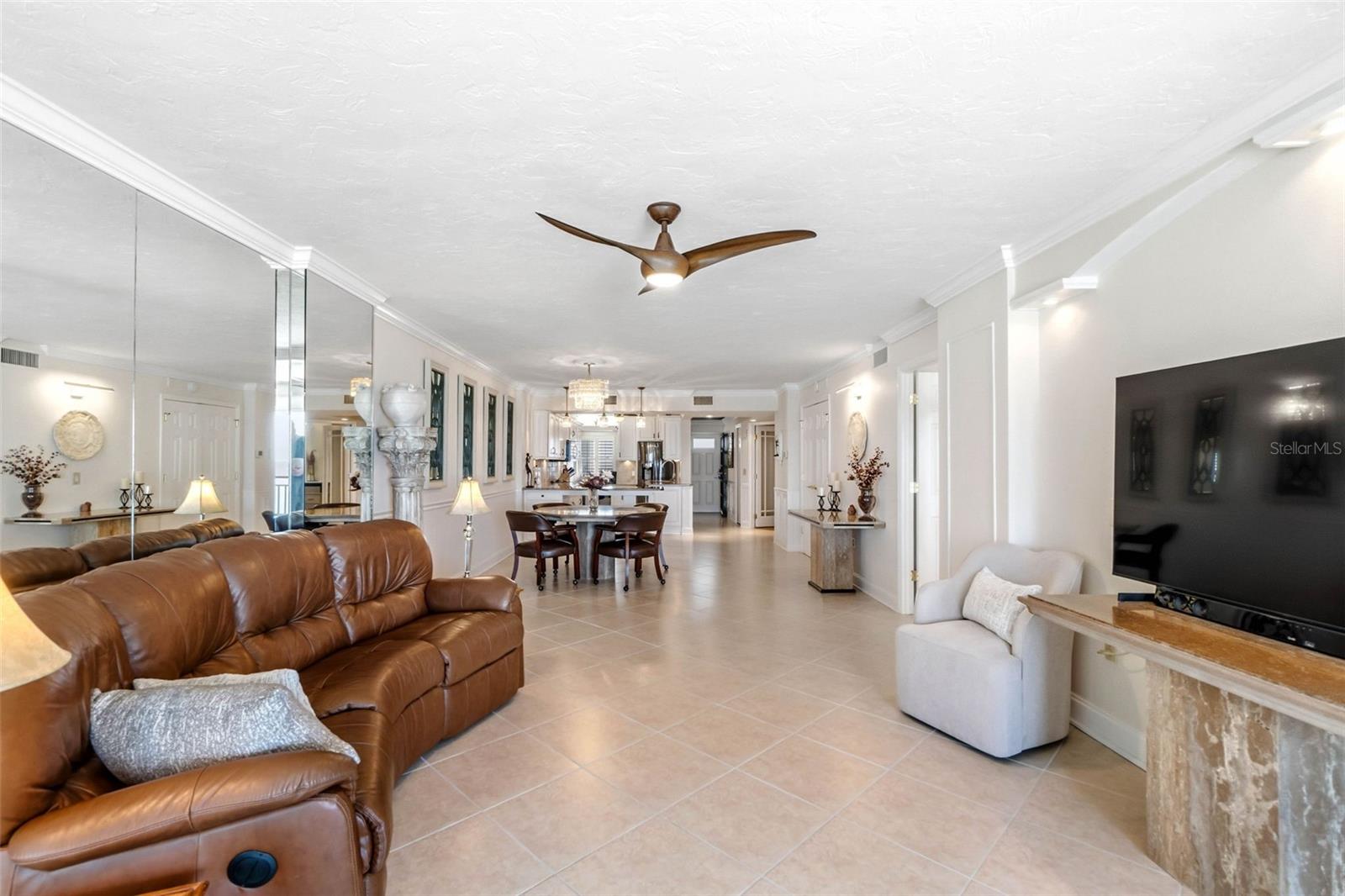 WHISPERING SANDS SEC 7 - Residential