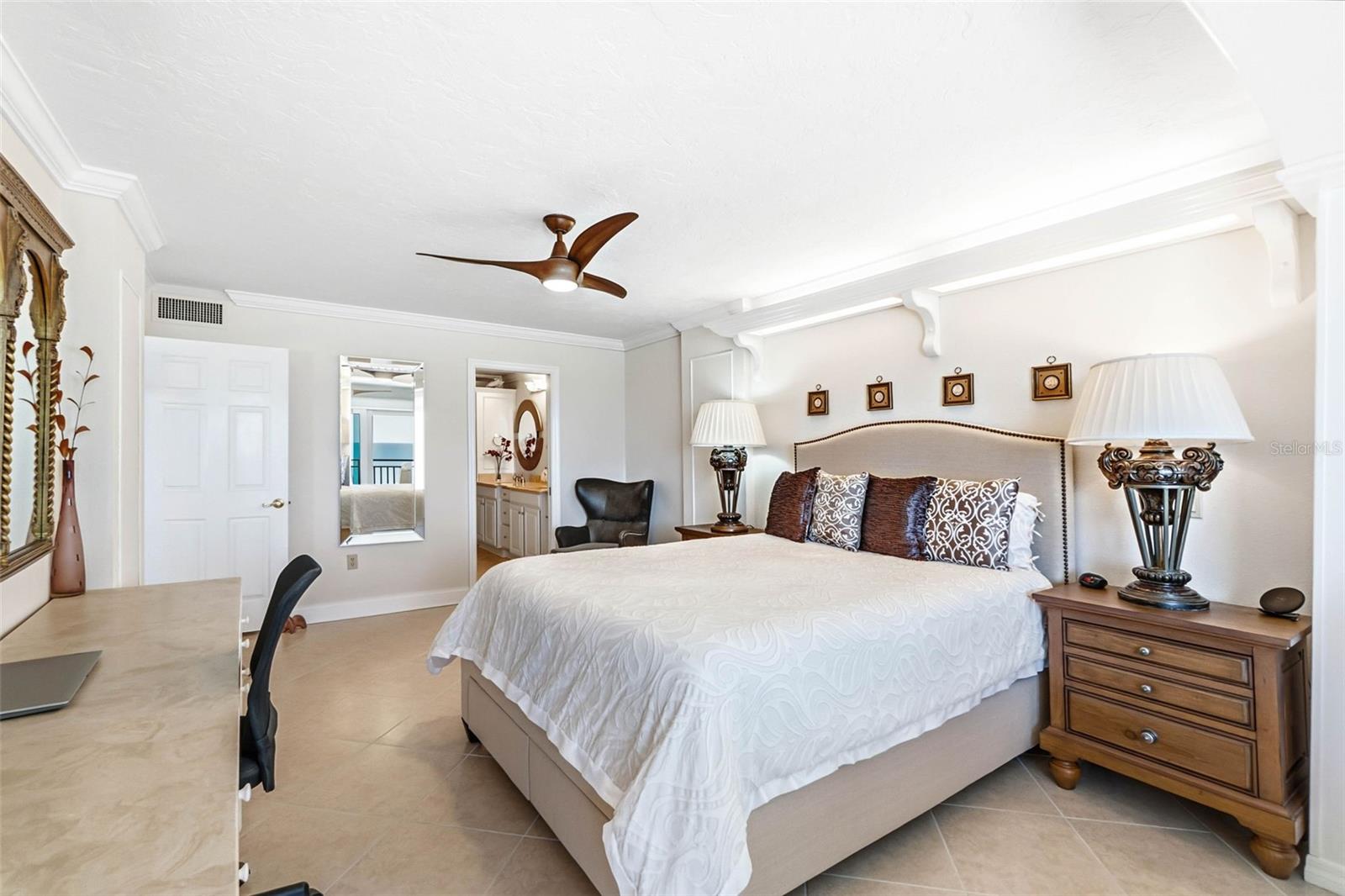 WHISPERING SANDS SEC 7 - Residential