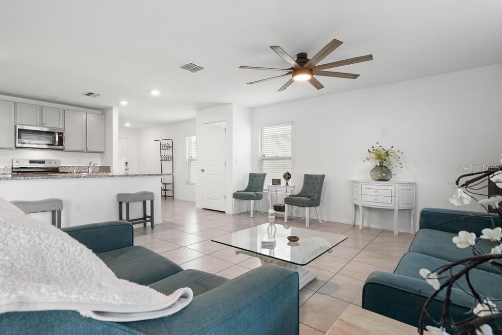 EVERGREEN PH I - Residential Lease