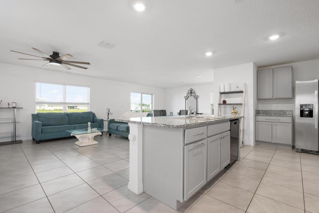 EVERGREEN PH I - Residential Lease