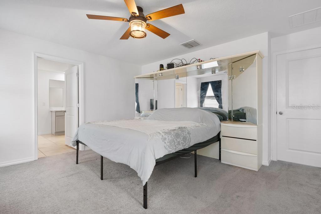 EVERGREEN PH I - Residential Lease