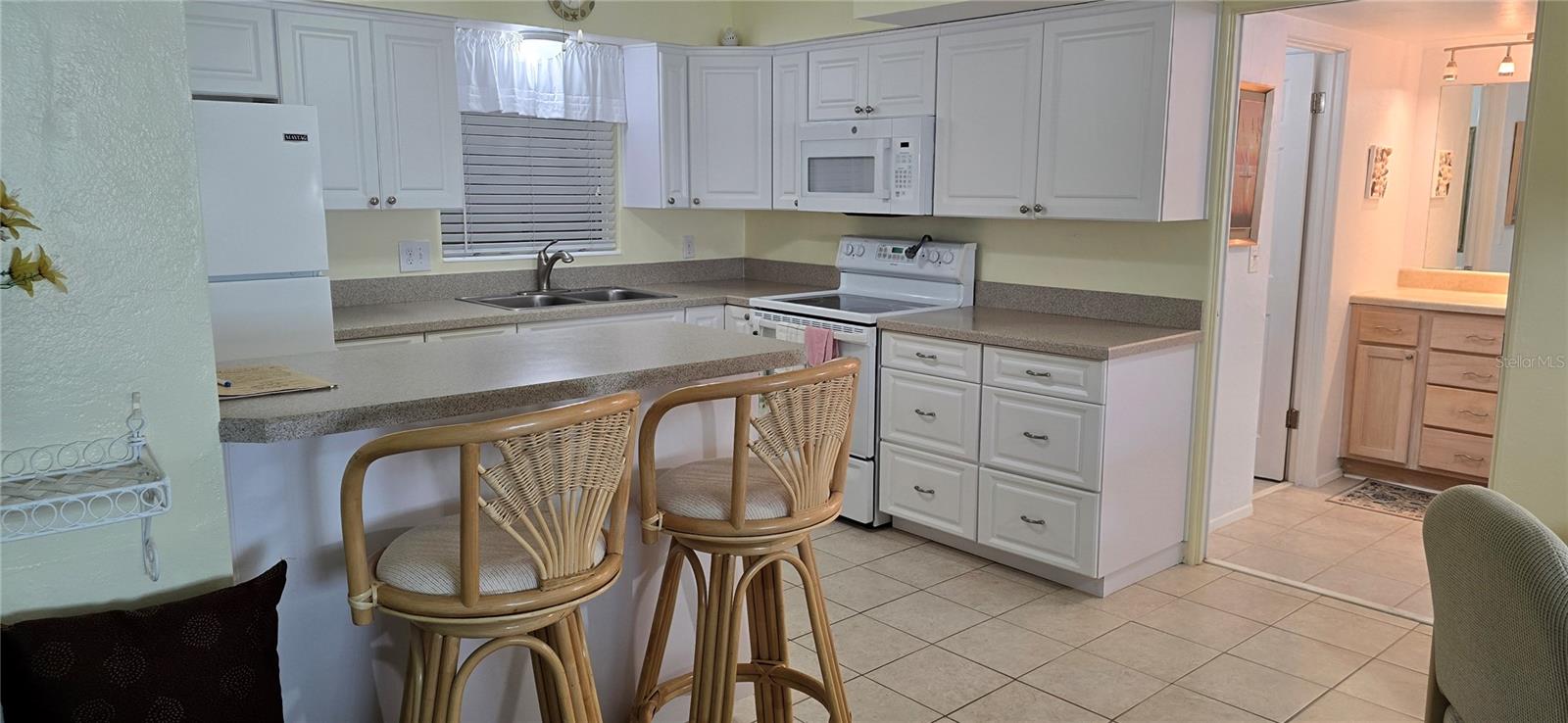 BRIGHTWATERS BEACH CONDO - Residential