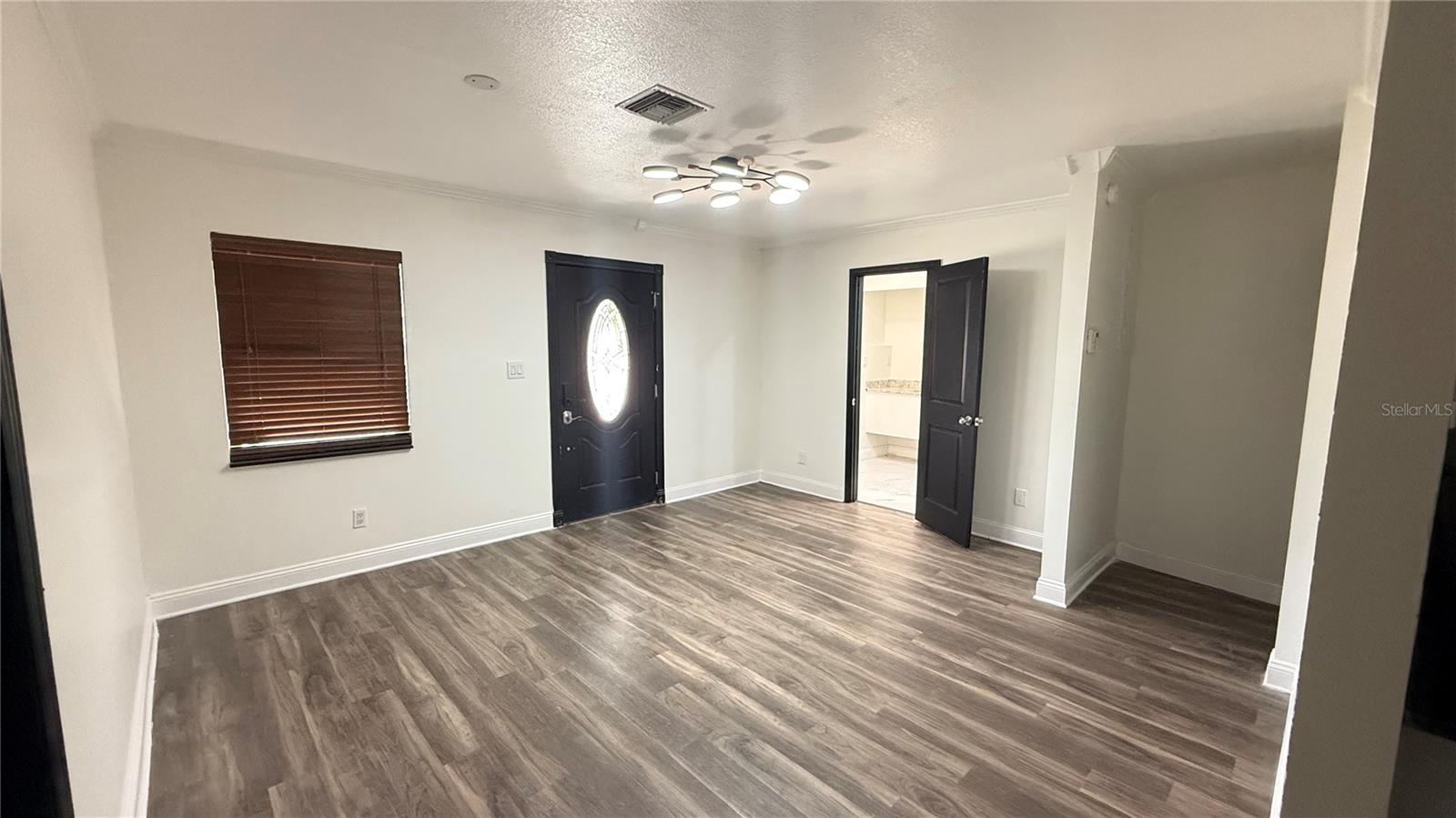 7017 BAYWOOD DRIVE