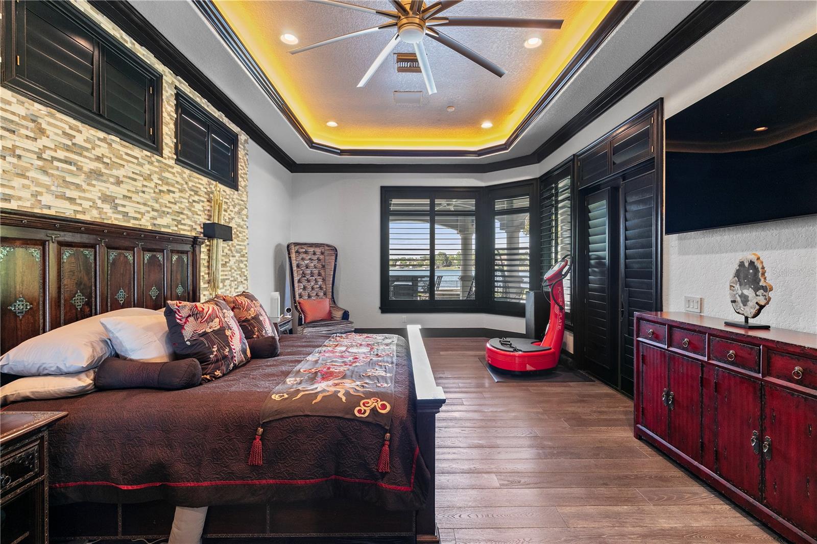 ALADAR ON LAKE BUTLER - Residential