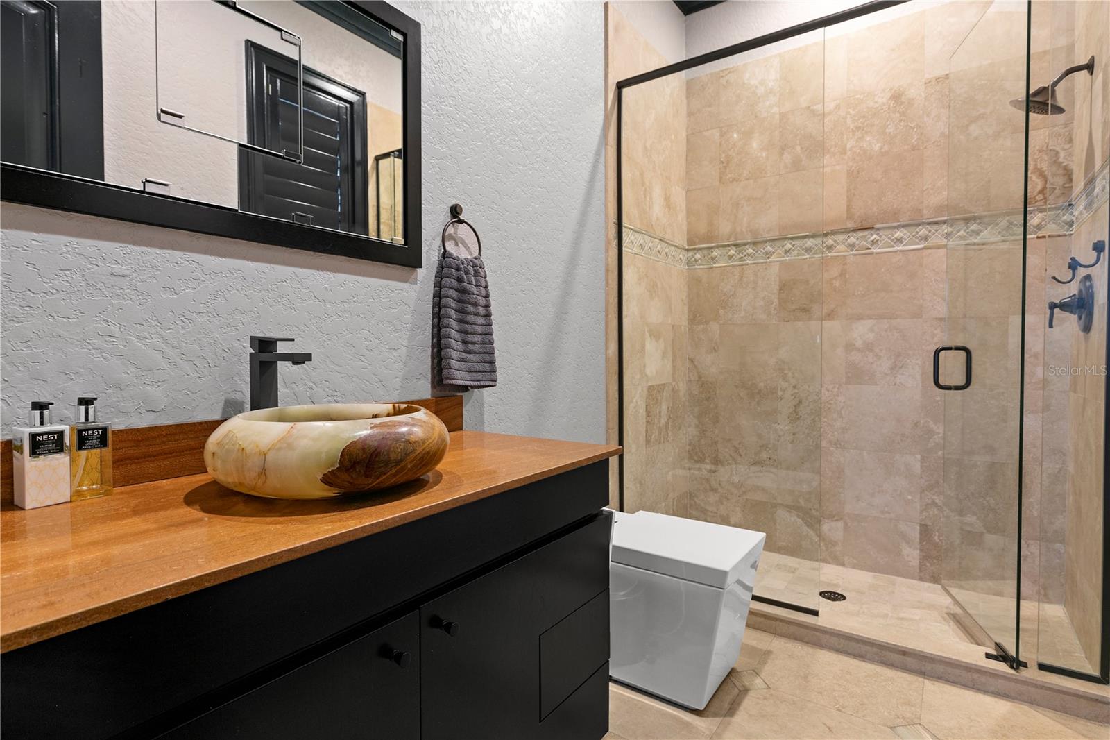 ALADAR ON LAKE BUTLER - Residential