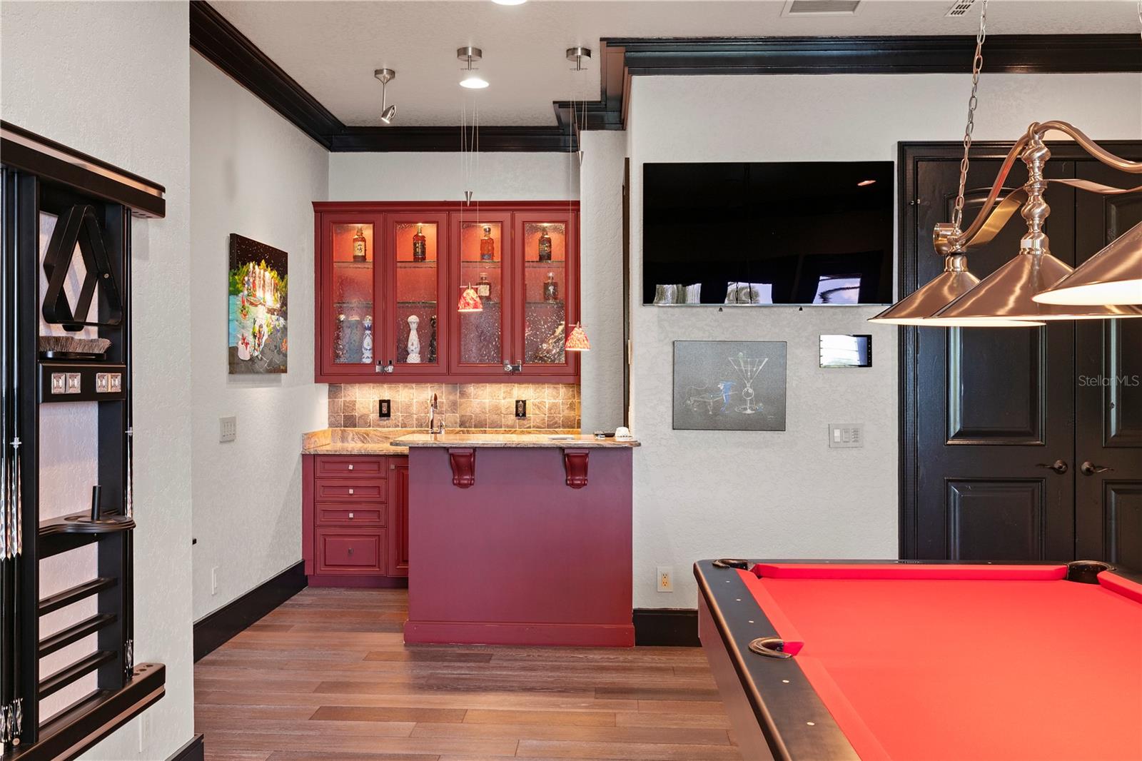 ALADAR ON LAKE BUTLER - Residential