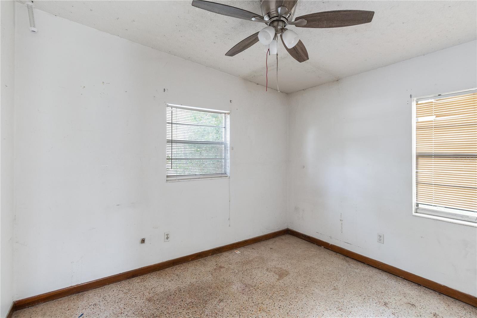 ELIZABETH COURT - Residential