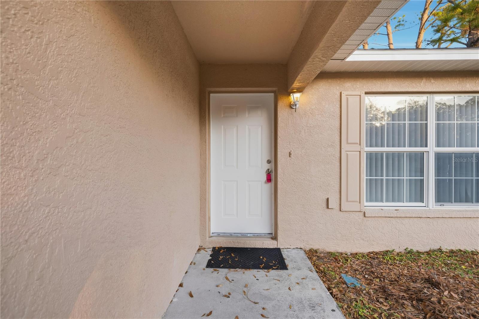 SILVER SPGS SHORES UN 09 - Residential Lease