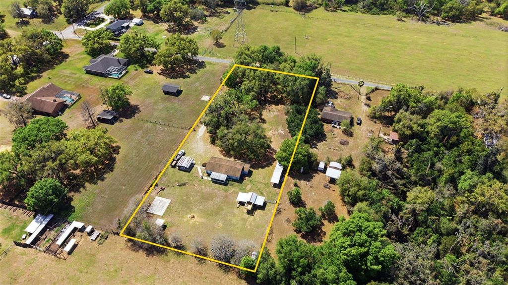 Photo of 5002 Who Dat Road, Plant City, FL 33565 (MLS # TB8485412)