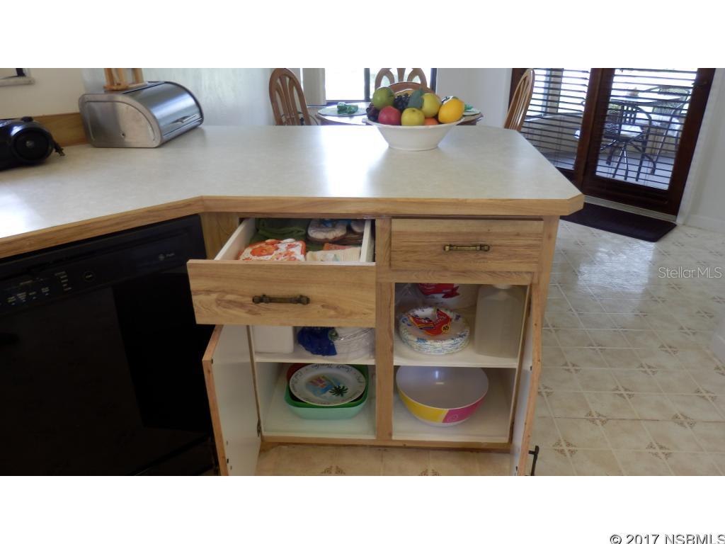 Sandpiper Lake At Pelican Bay Condo Ph 02-05 - Residential