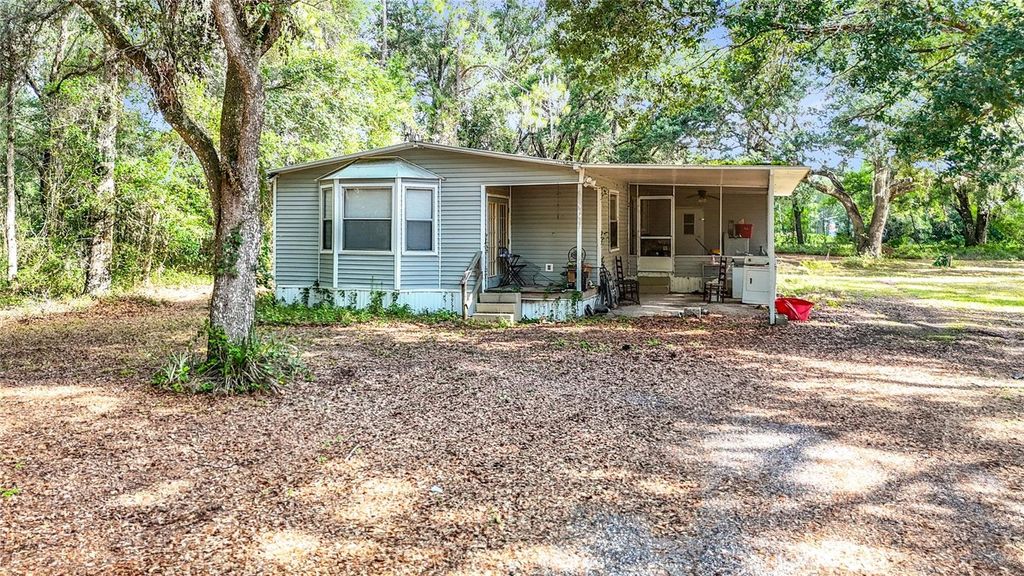 Photo of 38625 County Line Road, Zephyrhills, FL 33540 (MLS # TB8513170)
