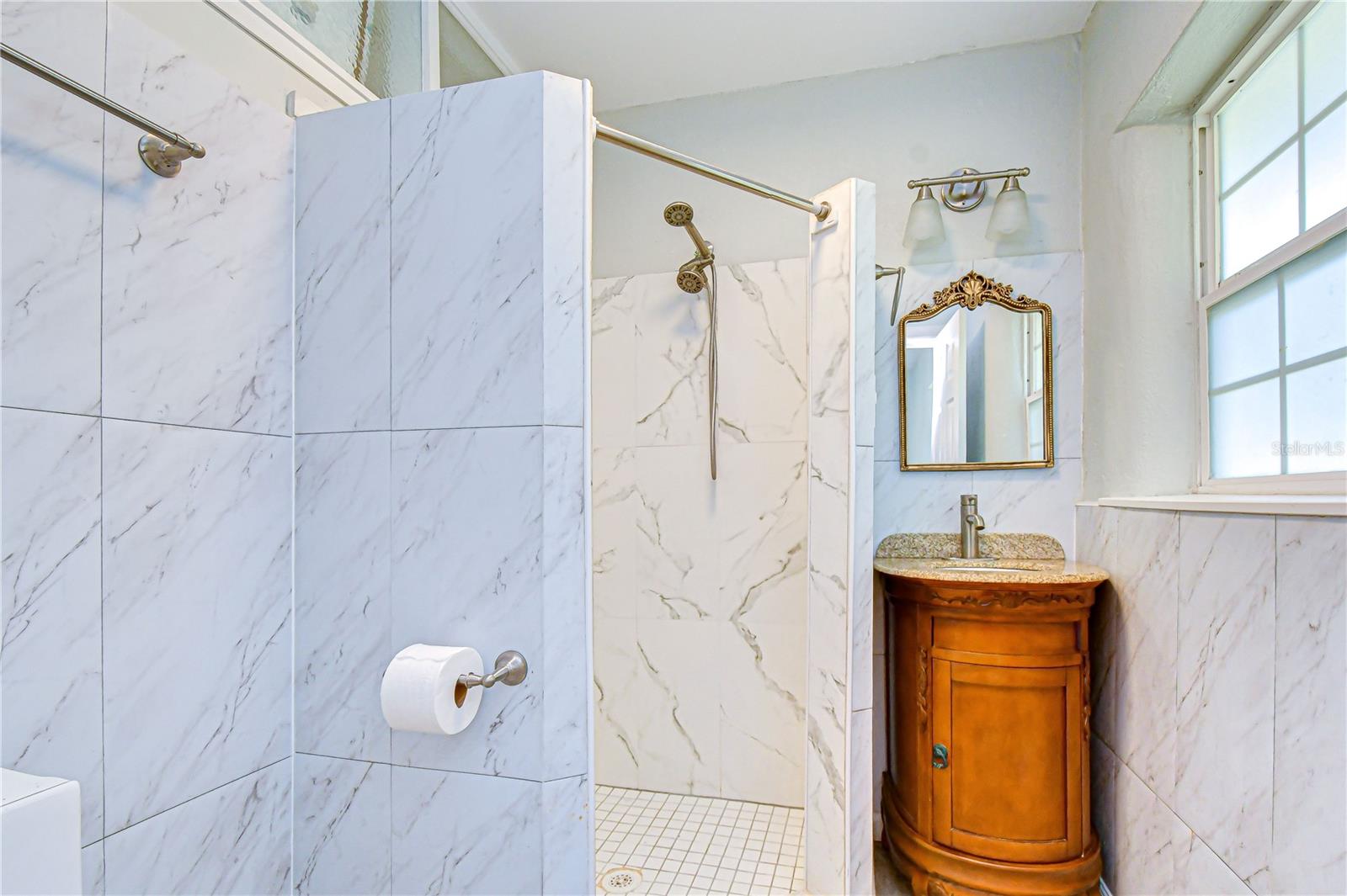 PLAZA PARK ADD CLEARWATER IMPROV CO CORR - Residential