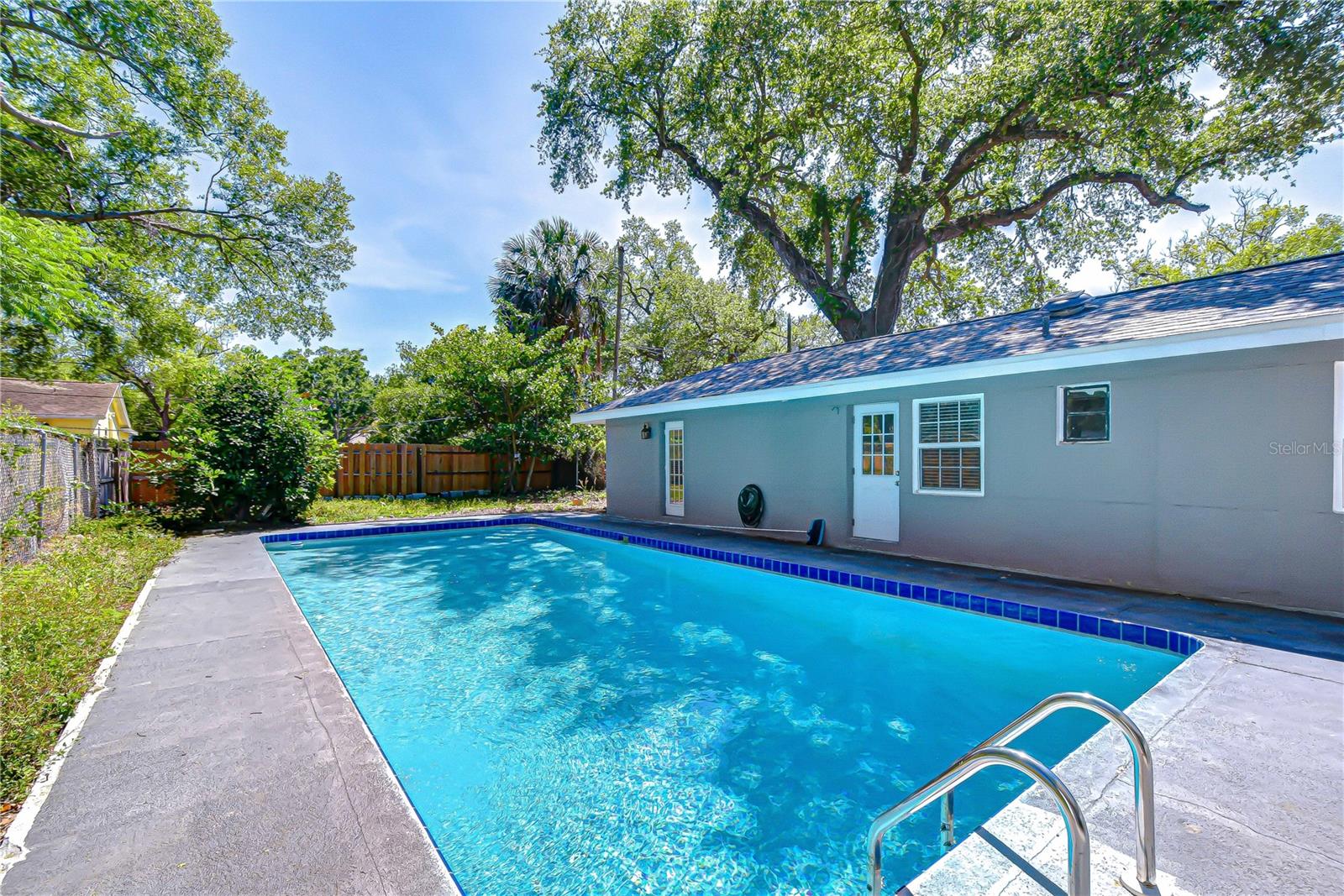 PLAZA PARK ADD CLEARWATER IMPROV CO CORR - Residential