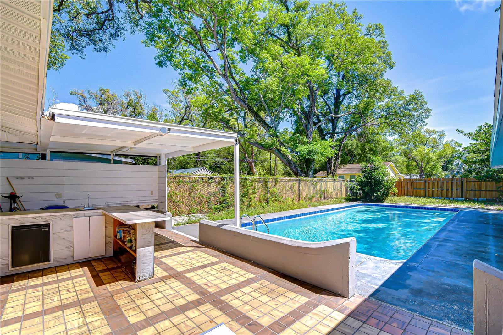 PLAZA PARK ADD CLEARWATER IMPROV CO CORR - Residential