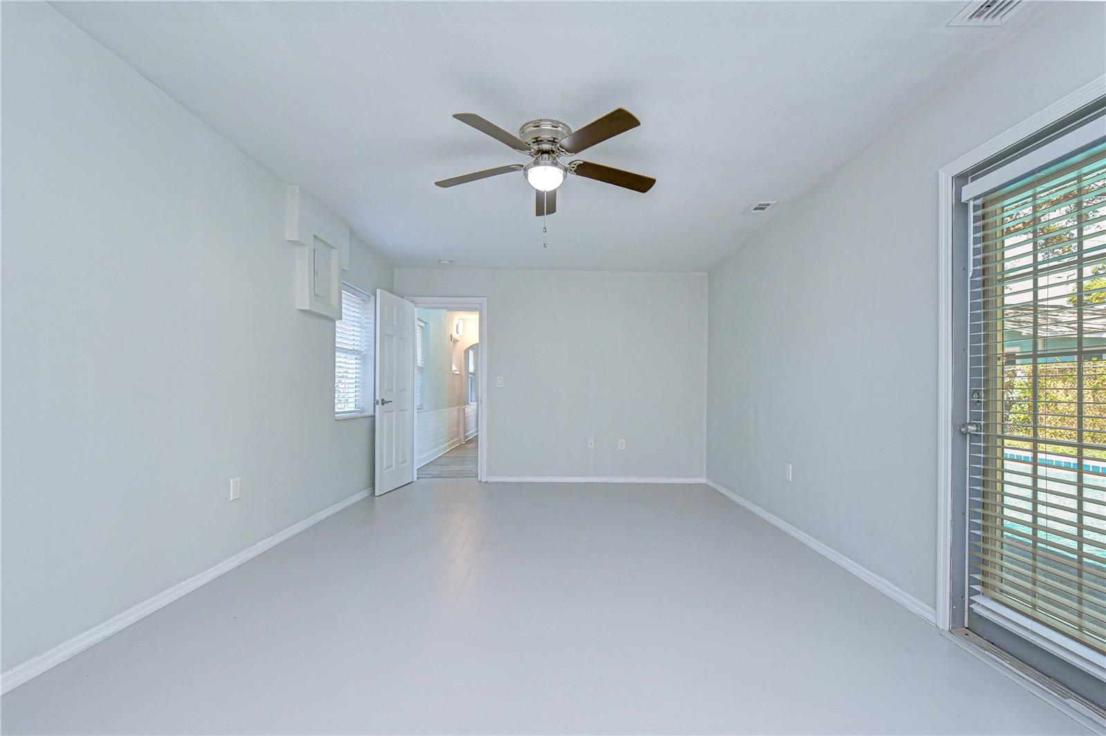 PLAZA PARK ADD CLEARWATER IMPROV CO CORR - Residential