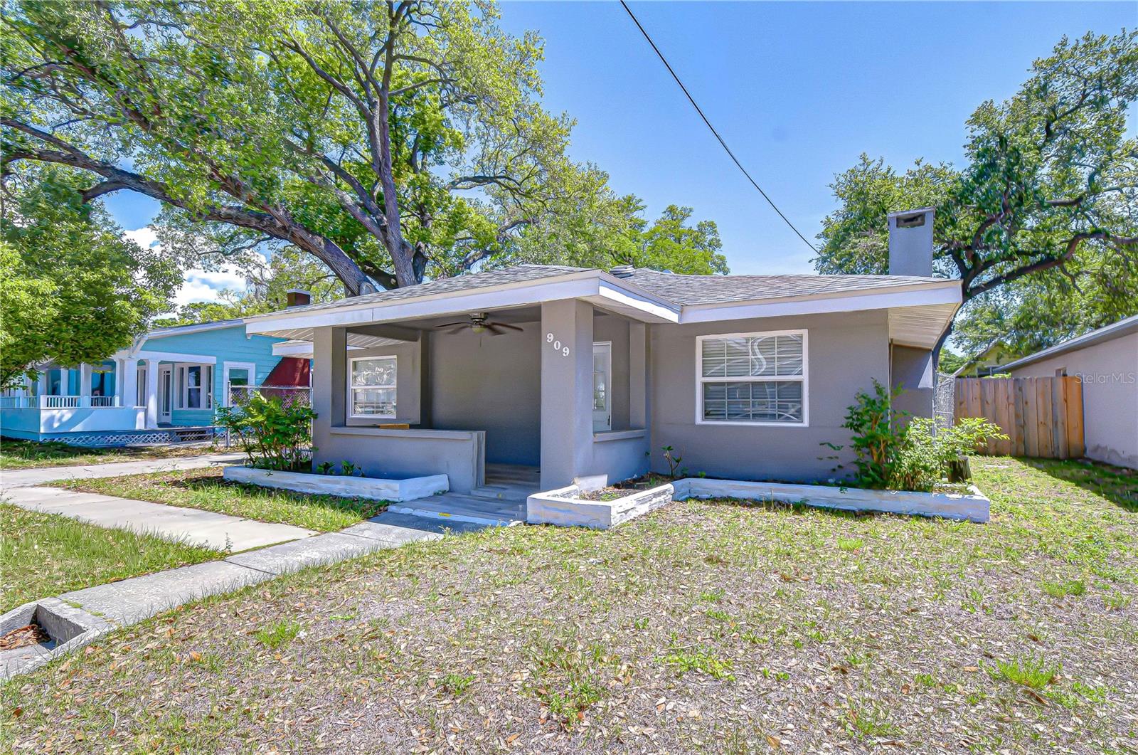 PLAZA PARK ADD CLEARWATER IMPROV CO CORR - Residential