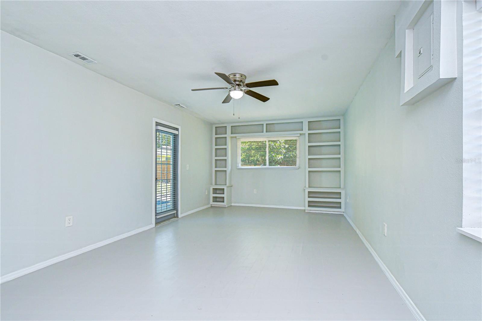 PLAZA PARK ADD CLEARWATER IMPROV CO CORR - Residential