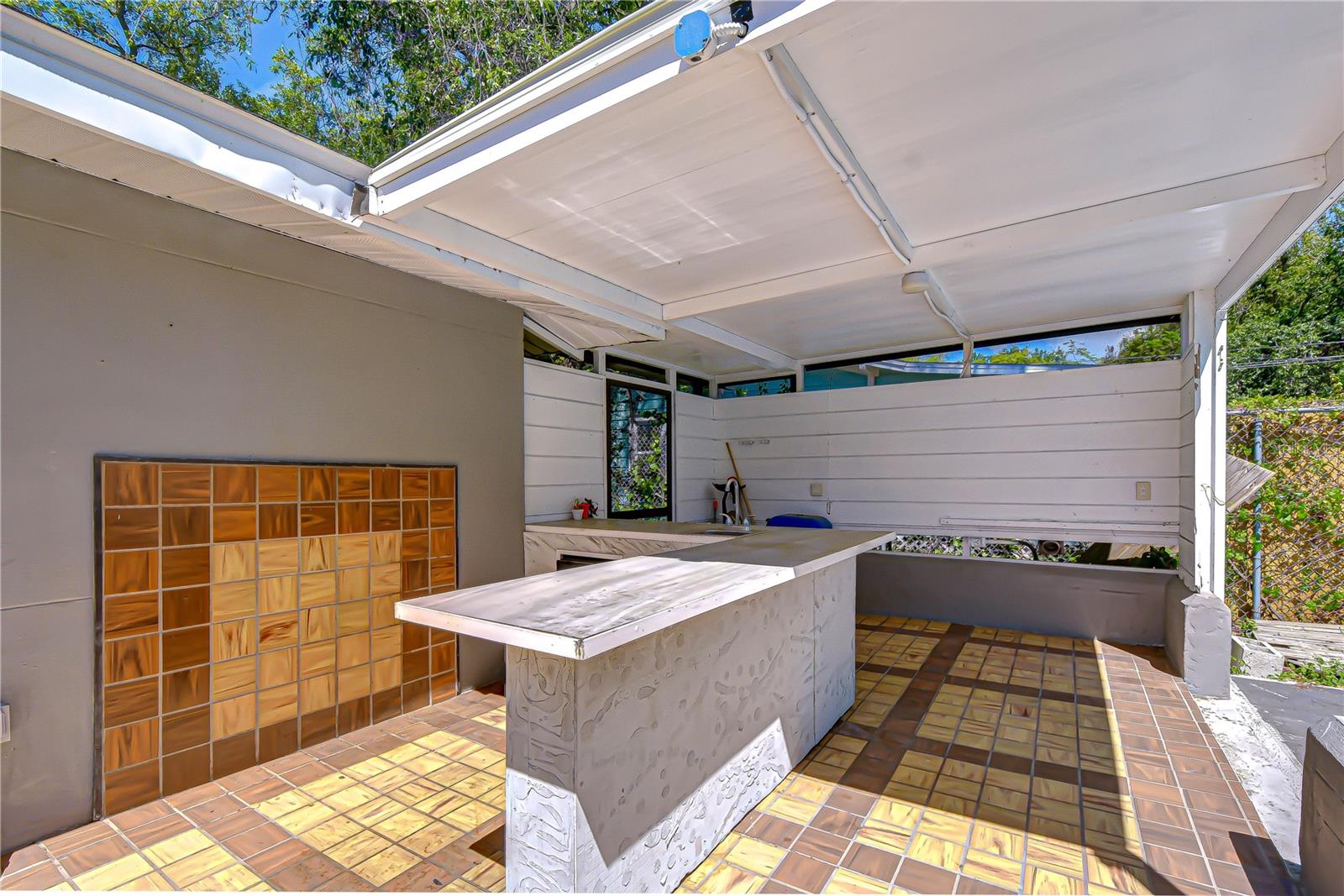 PLAZA PARK ADD CLEARWATER IMPROV CO CORR - Residential