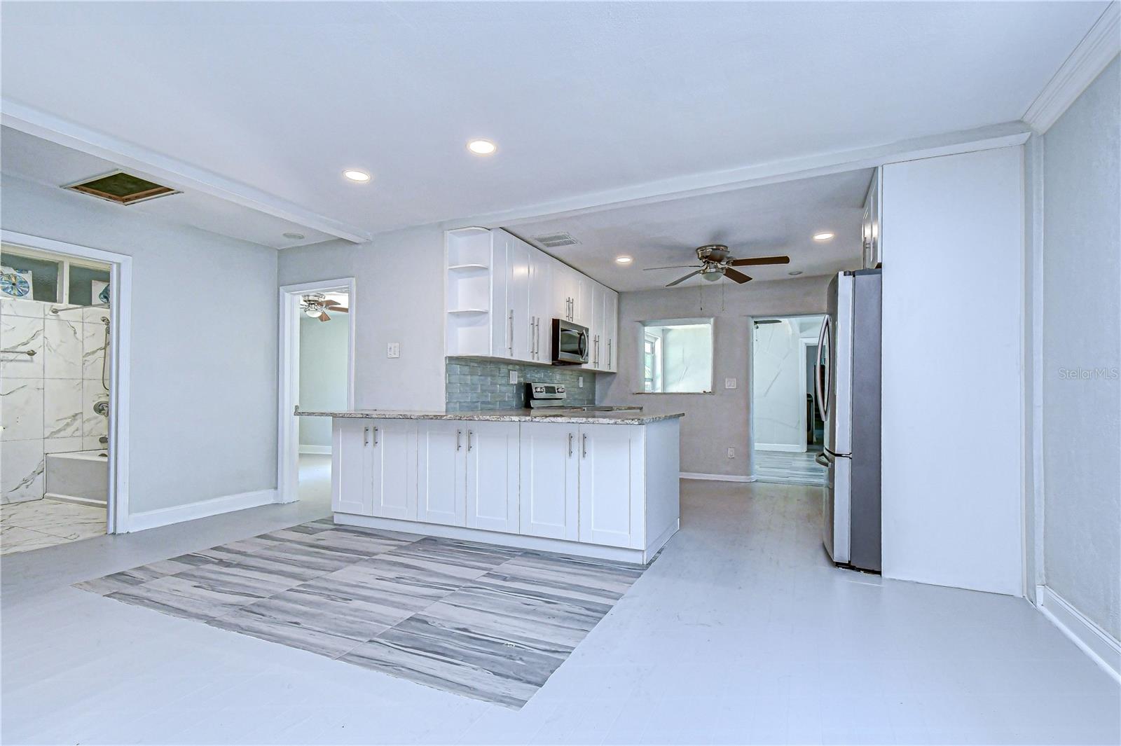 PLAZA PARK ADD CLEARWATER IMPROV CO CORR - Residential