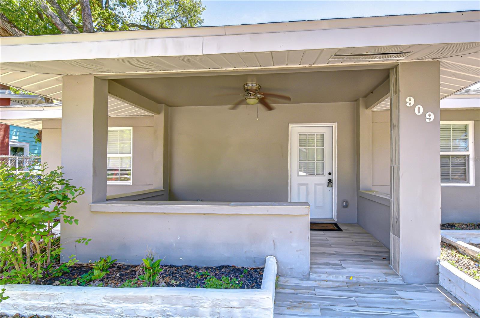 PLAZA PARK ADD CLEARWATER IMPROV CO CORR - Residential