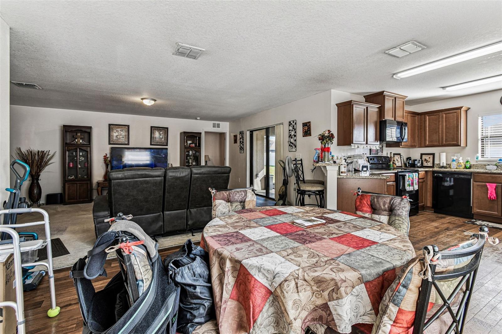 HIGHLAND ESTATES PH 2B - Residential