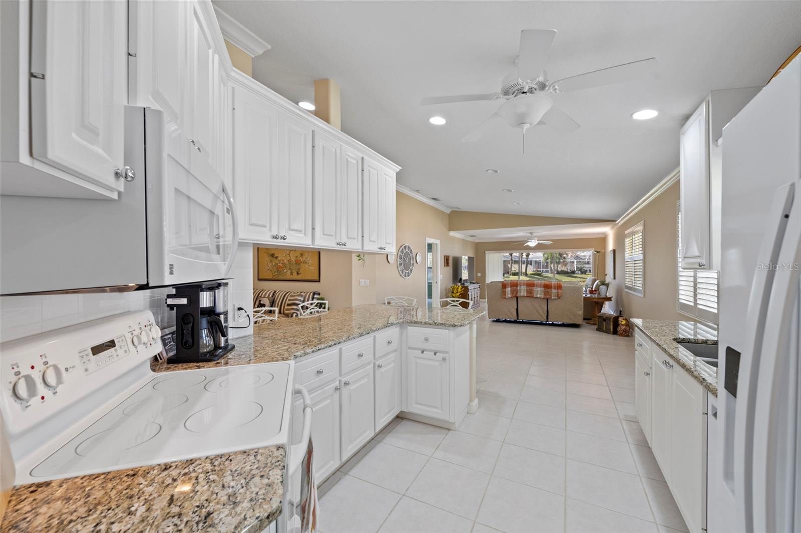 VILLAGEWALK - Residential