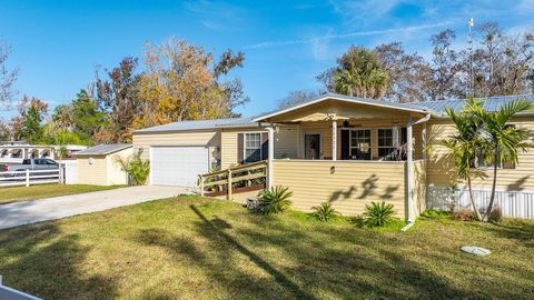 Photo of 56320 Cherry Tree Road, Astor, FL 32102 (MLS # FC315599)