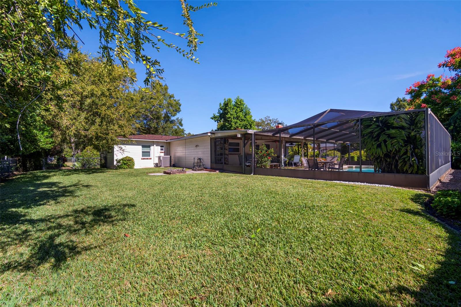 BRANDON OAK GROVE ESTATES - Residential